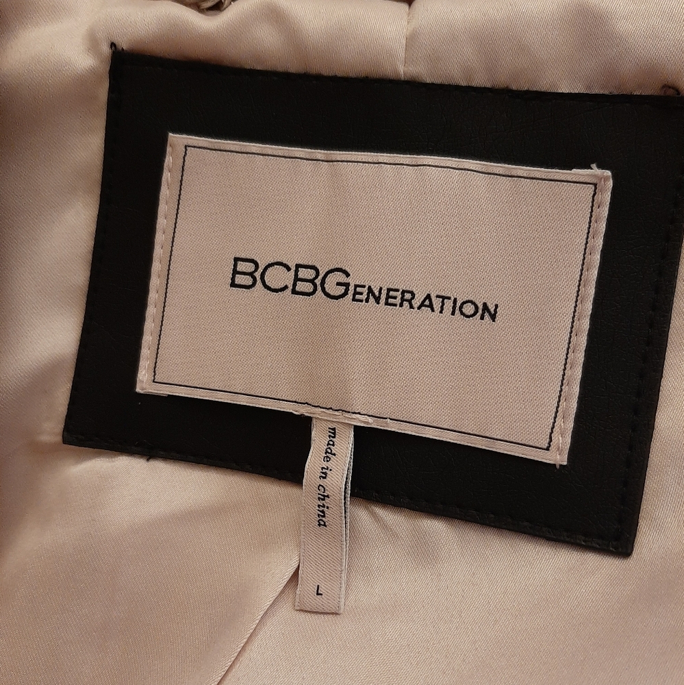BCBGeneration - Picture 6 of 16